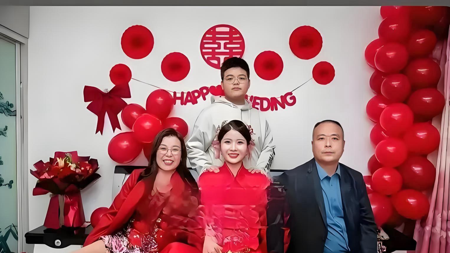 刘铭瑶被丈夫杀害后，婆家人曾找她父母要求和解，被赶出门