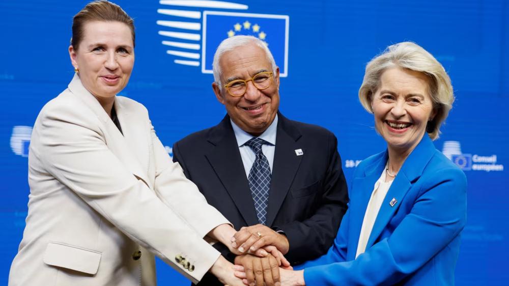 欧盟达成1050亿美元对乌贷款协议，搁置动用俄冻结资产计划