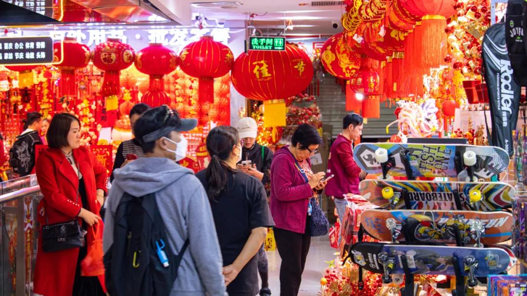 深圳人办年货为何都来这里？香港人来了也迈不动腿，这个批发市场到底有什么魔力！