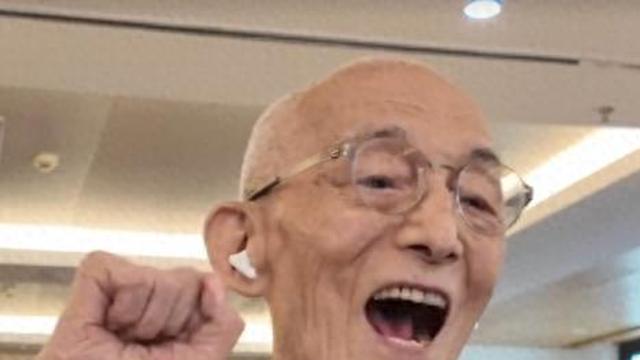 人民网怒赞！92岁游本昌入党，为这一天准备了76年：感谢党接纳我