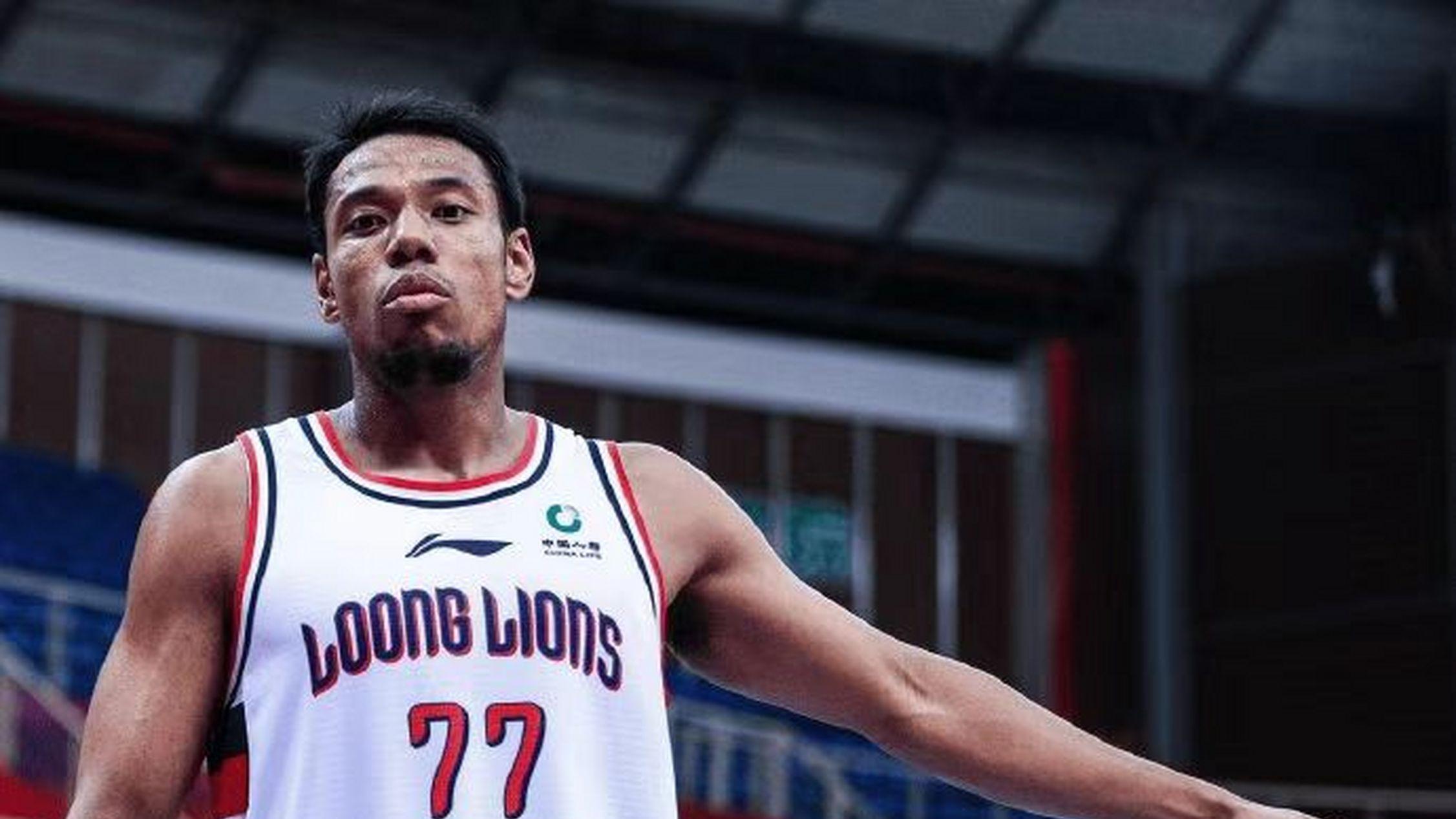 祝铭震：国产最强3D球员的成长之路与中国男篮的未来核心潜力！