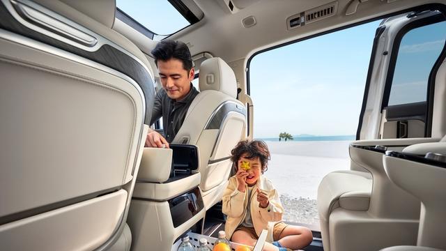 全新高山智能驾驶辅助系统实测，从试验场到乡村路，复杂场景轻松驾驭