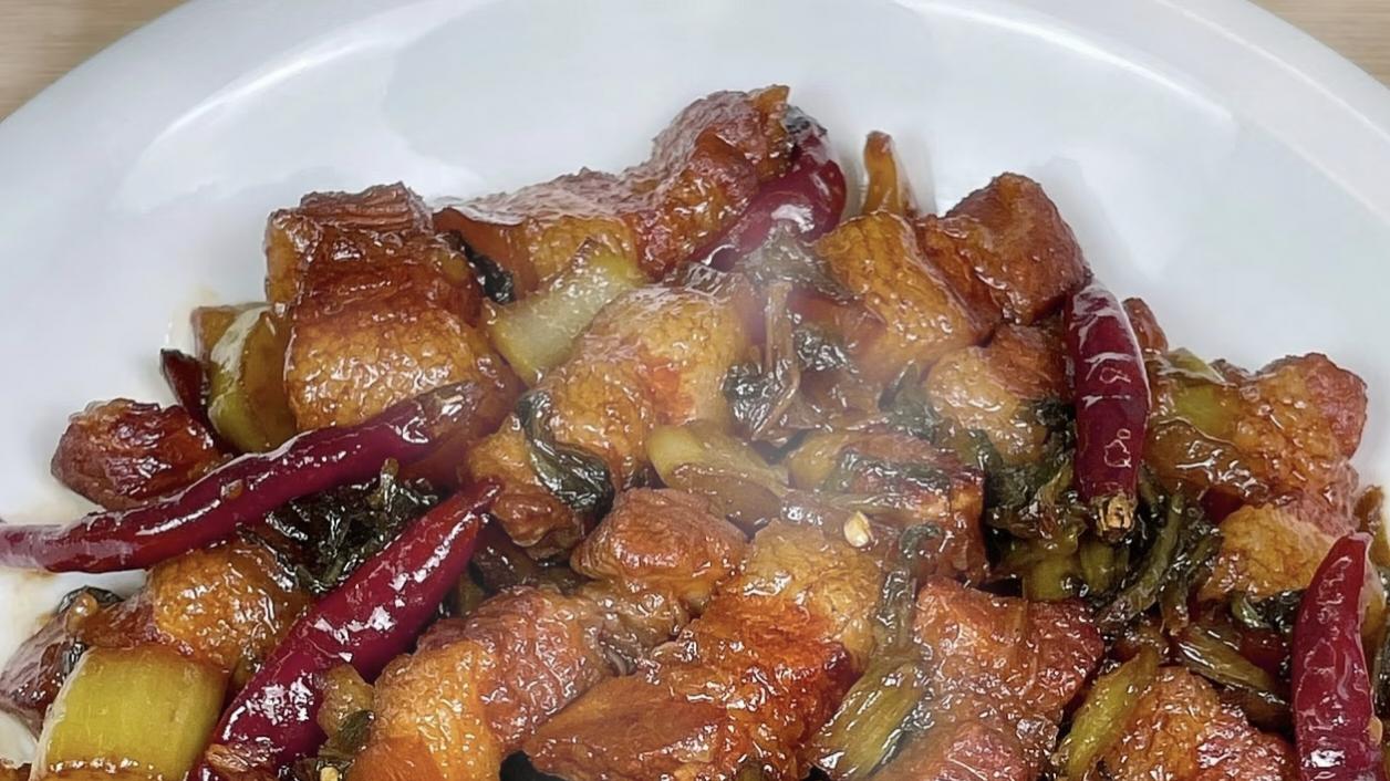 酸菜五花肉：酸香开胃的魔法，解锁秋冬最暖胃的幸福！