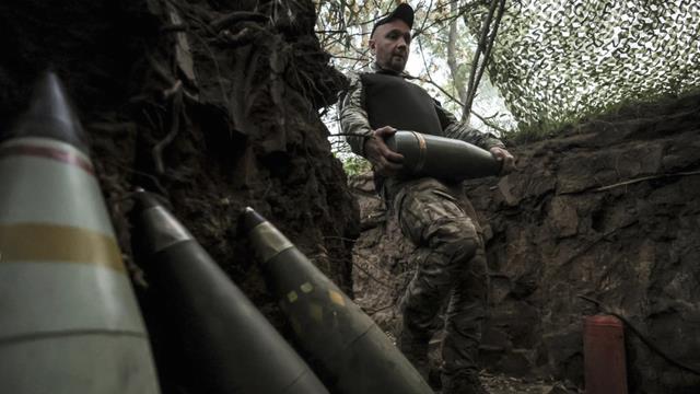 俄海军副司令被炸死！3万朝军接到命令，最快速度驰援俄乌前线