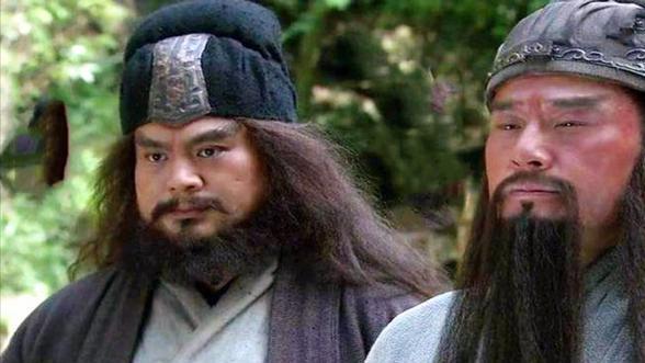 刘备不愧是一代枭雄，一生不重用赵云，临终前才道出真正原因