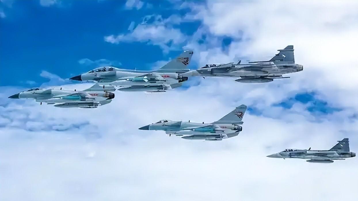 美媒：俄乌冲突提醒日本，除了歼20，中国别的战机F15J都不怕？
