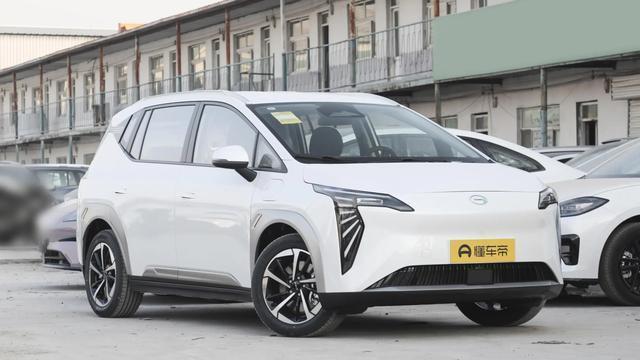 1月纯电车批发销量排行：仅14款过万，ModelY再丢冠，AIONY仅排45