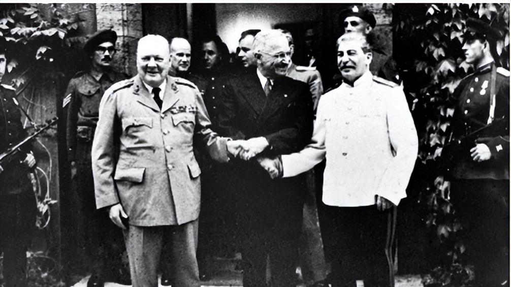 11：1！日本还在嘴硬，中方通知全部暂停，高市又抛出“废约牌”