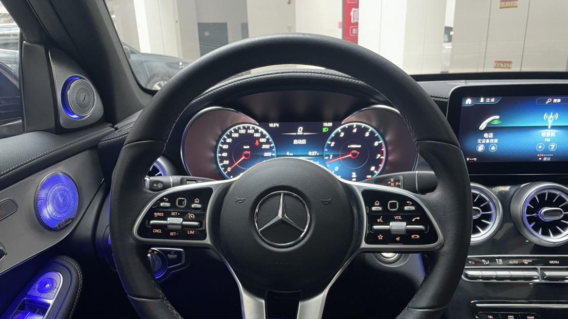 23万体验豪华中型SUV，2021款奔驰GLC260，7万公里值不值？