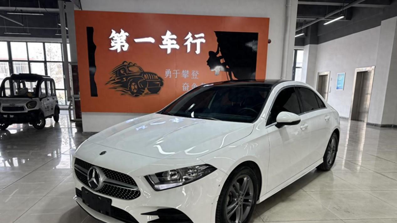 预算有限还想体验豪华品牌？这台2020款奔驰A级值得一看！