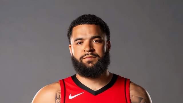 场均26+5+8！哈登能让队友更好，杜兰特把话挑明，但火箭无法交易