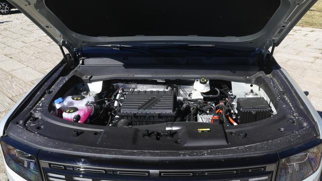 轴距2810mm，油耗108L，良心国产方盒子