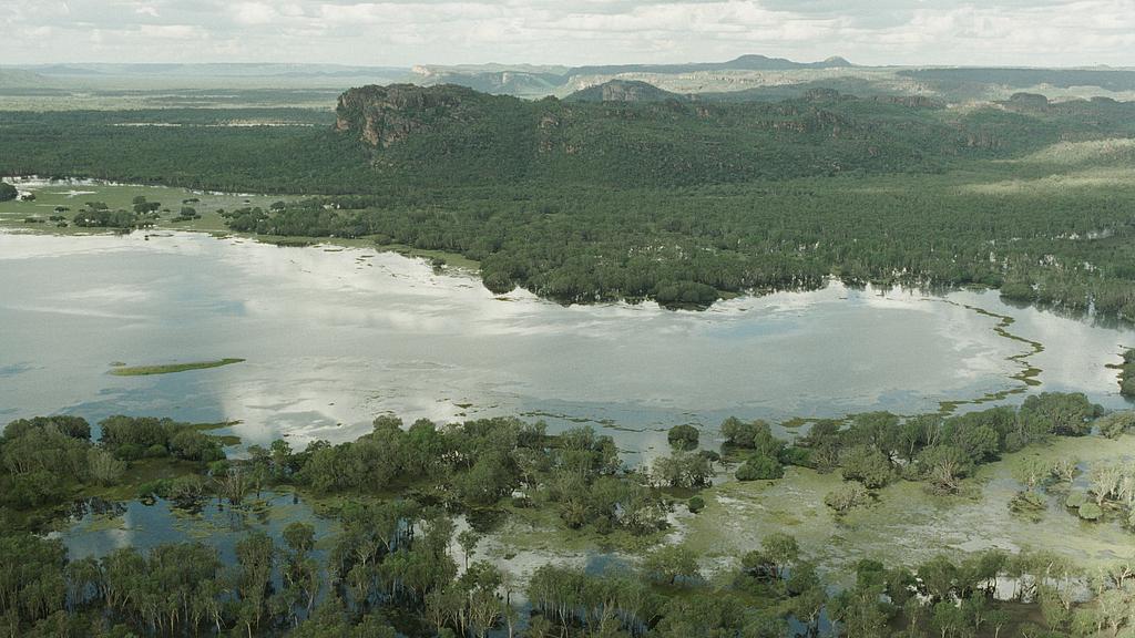 2025乙巳蛇年每日通盛及各生肖运势11月12日