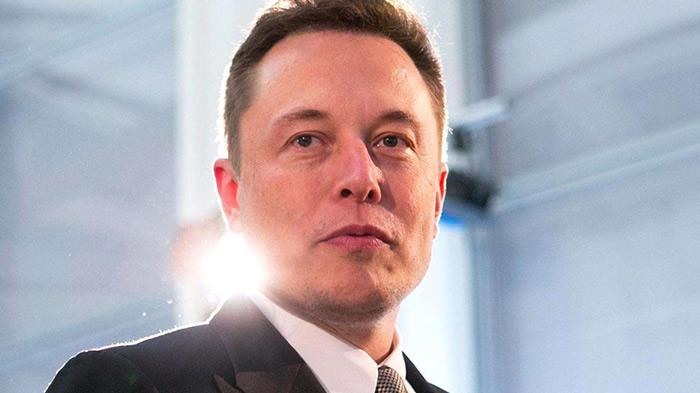 马斯克再画“大饼”：旗下xAI最早2026年实现AGI