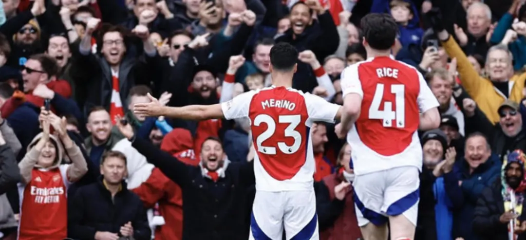 英超阿森纳1-0切尔西：中锋梅里诺带给阿尔特塔新选择，缺失帕尔默让马雷斯卡无所适从