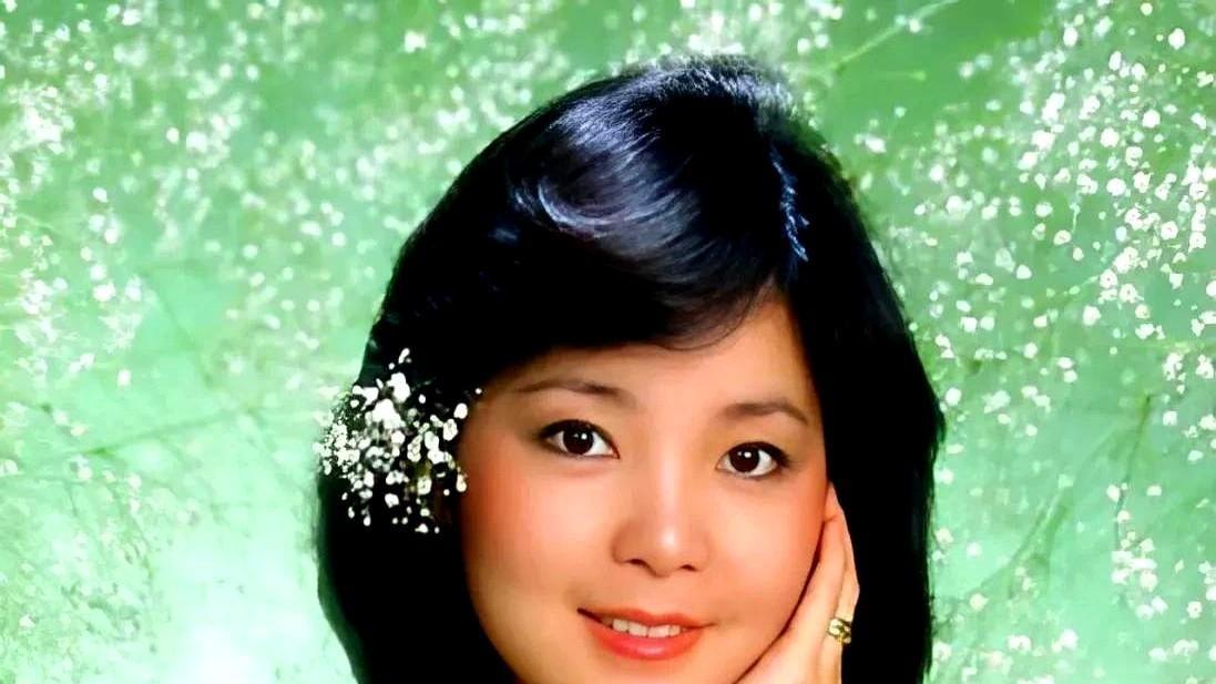 台湾两位女星旅行时突发疾病



命运弄人！两位风华绝代的台湾女神，大S和邓丽君