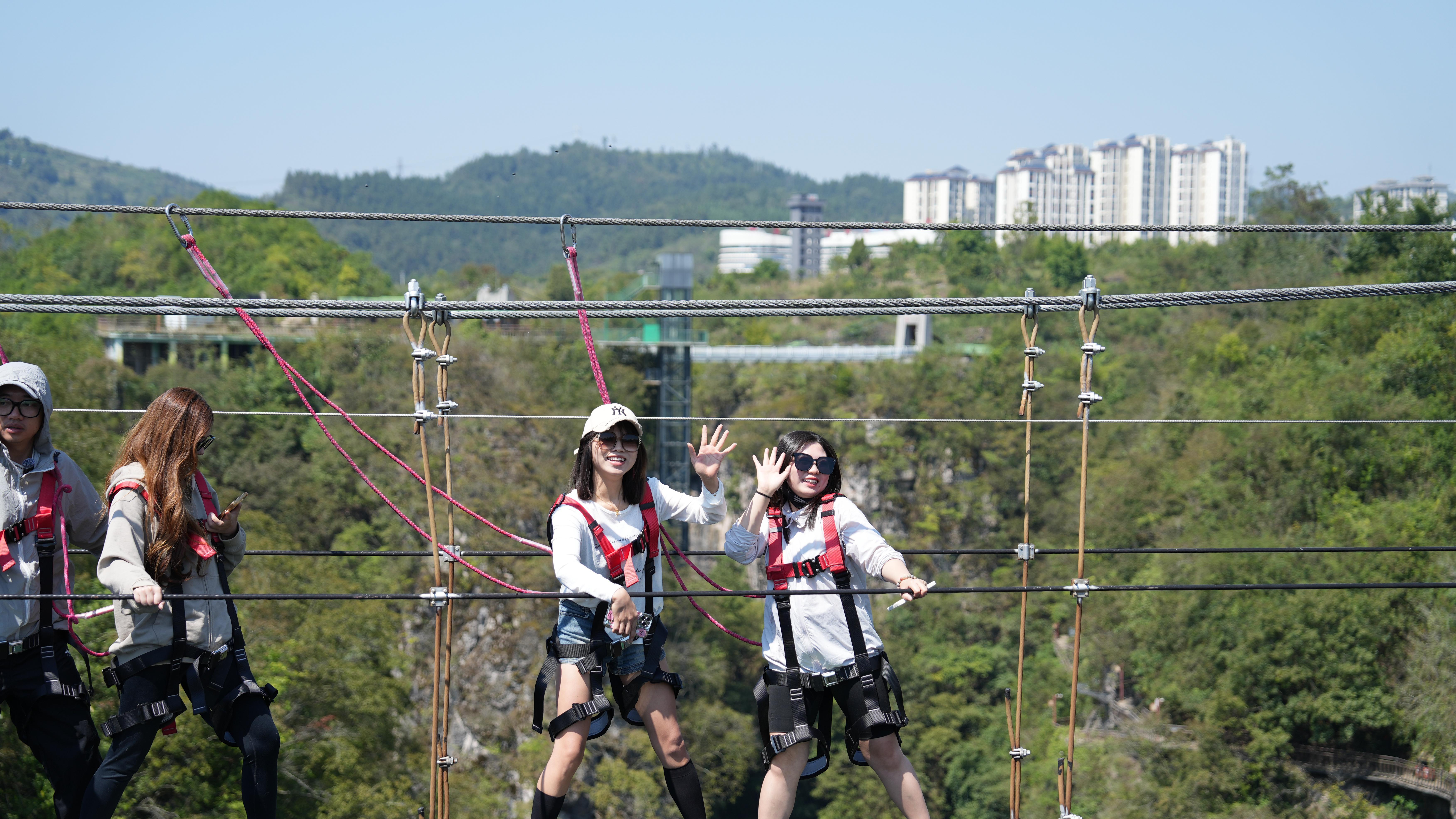 探秘福泉洒金谷：山水间的诗意栖居