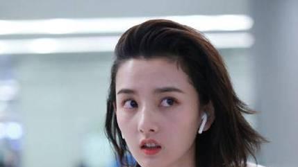 宋祖儿再陷风波：美国网友寻人引发亲密照热议，这对她的事业有何影响？