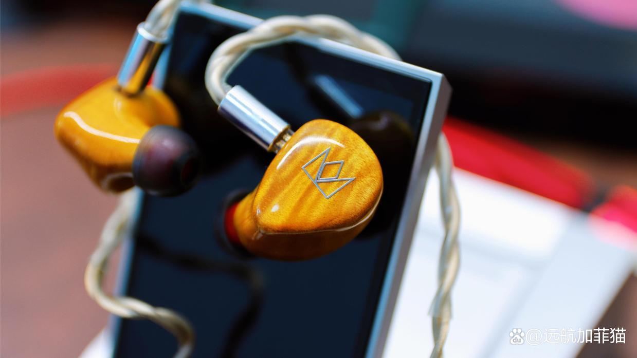 温润人声，旗舰之魂——NOBLE麒麟旗舰入耳式耳塞