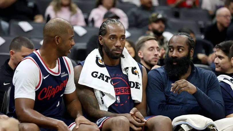 保罗占坑不交易，快船轮换降至11人！弗兰克却丝毫不慌