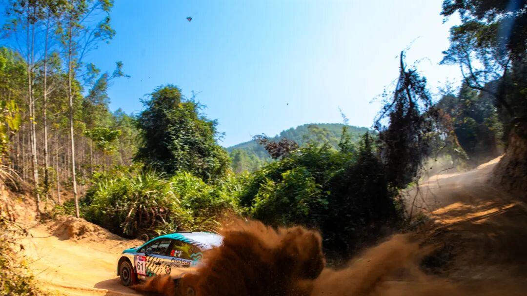 韶关拉力赛day2全速前进：砂石对决，就在当下