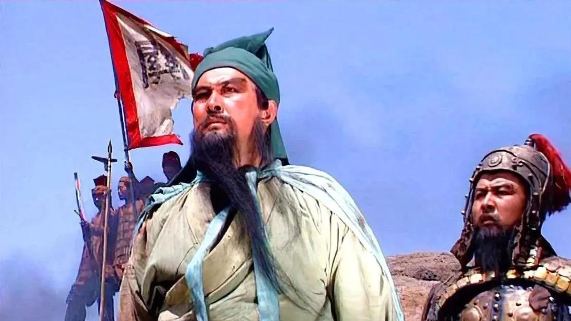 张辽心知肚明：关羽能秒斩颜良文丑，为何打不过弱一流庞德？