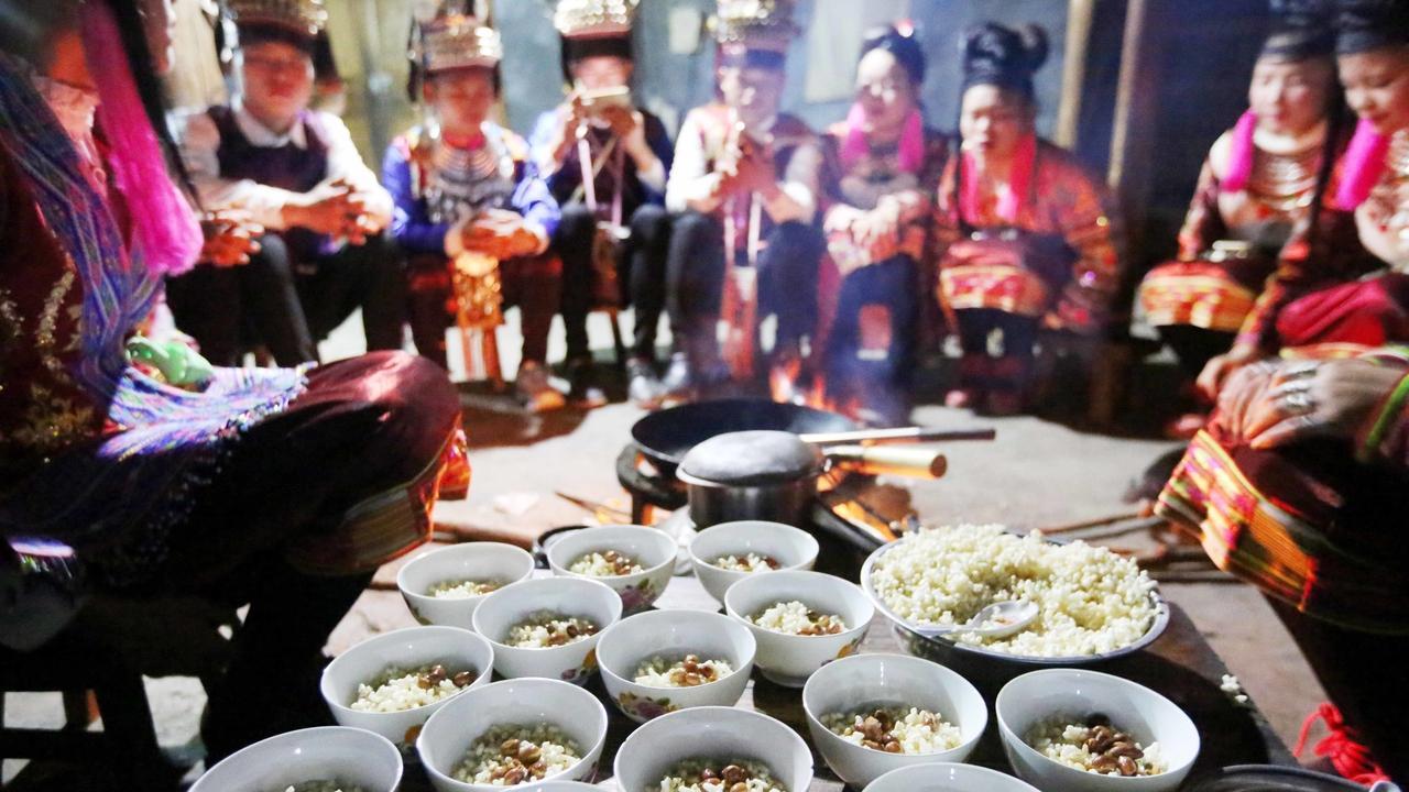 饭局后客人说 “你破费了”？高情商这么答，显格局还暖人心！