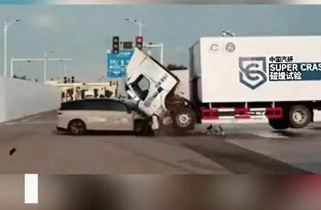 销量下滑，碰撞测试被批造假，车主素质问题，理想汽车是怎么了