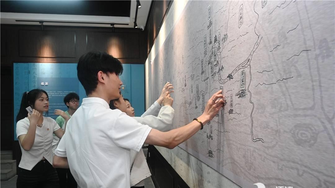与历史“同音” 江津区“沉浸式”致敬五四精神