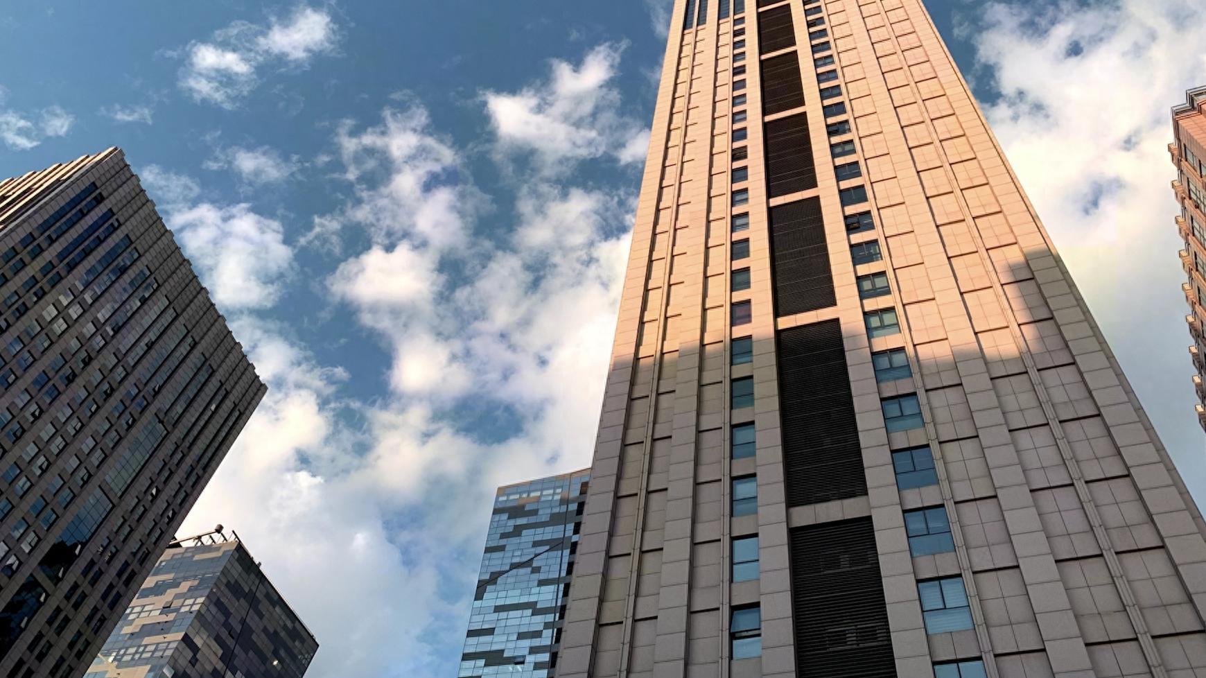 90岁院士父子创业，国产“空气悬架之王”诞生