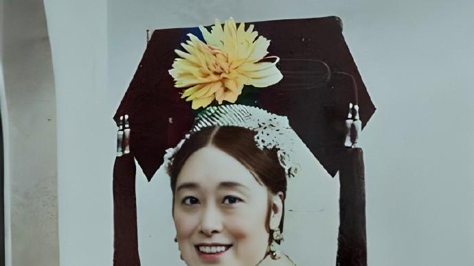 紫禁城的“临时工”：晚清第一代旅西作家的身份迷局