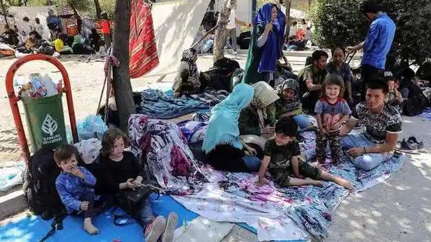 乌克兰难民吐槽中国：我在德国每月白拿4200，来中国居然还要工作