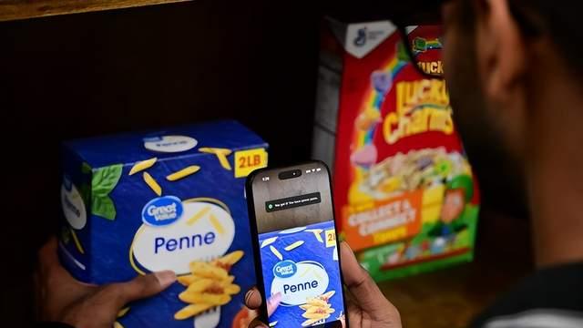 AI工具帮助视障用户实时“感知”物体的位置