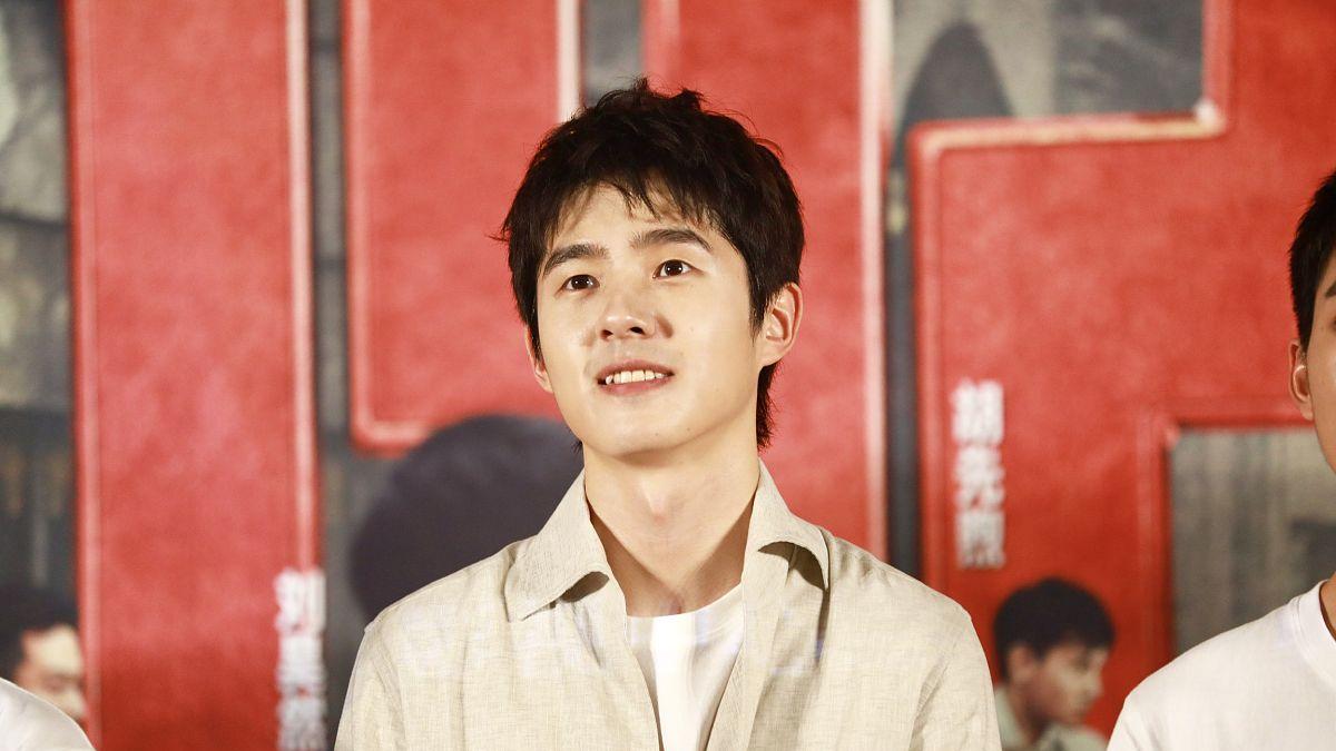 刘昊然获金鹿影帝，十年演艺路有多难