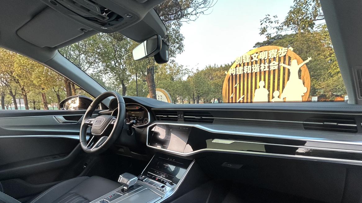 准新奥迪A6L，不到30万就能拿下，一手车况值得拥有！