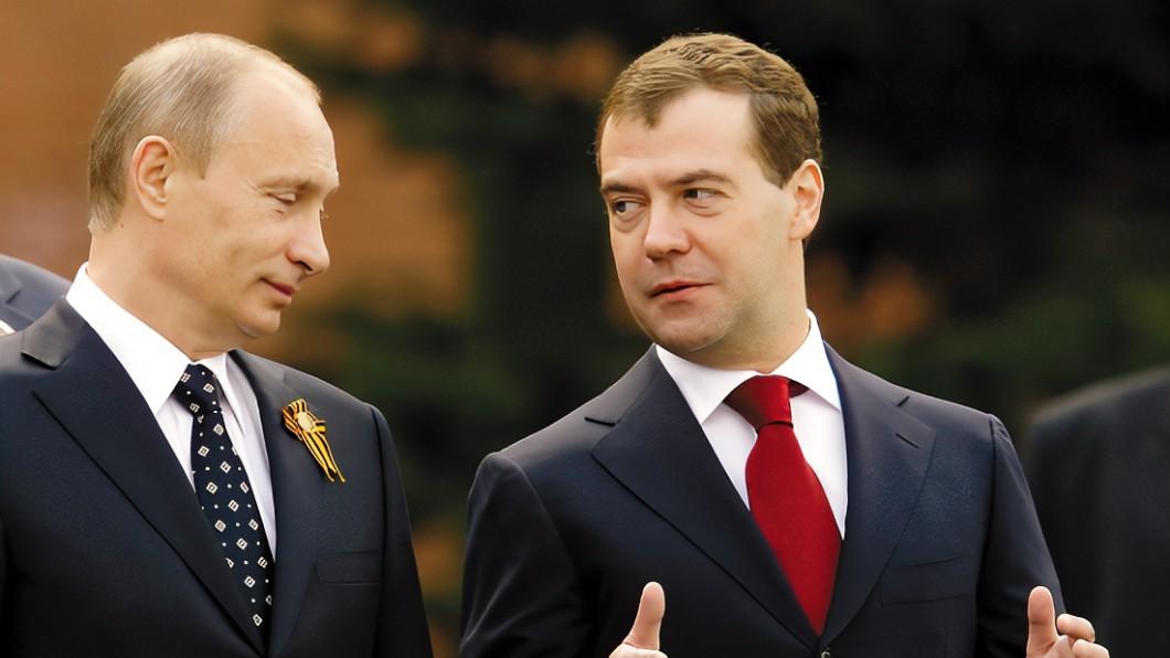 万一普京下台，中俄关系会转冷？不用担心，普京已做两手万全准备