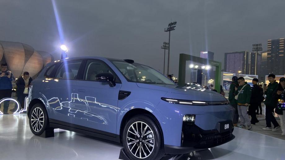 零跑卷起“B”计划，“价格屠夫”盯上年轻人