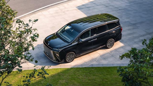 十一全家自驾去！开星海 V9，把幸福装满车