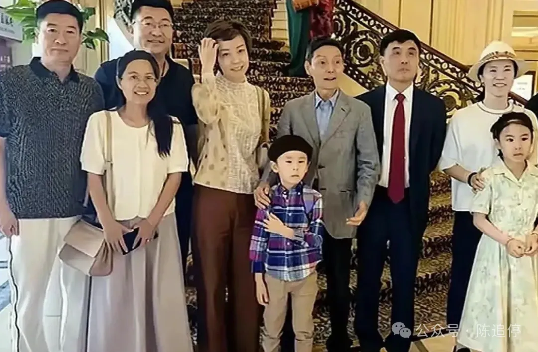 44岁张怡宁绚烂如花，64岁的徐威沧桑萎缩，恩爱16年难抵现实