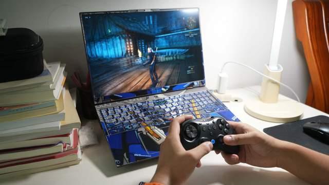 谷粒精灵2 Pro手柄，暑假愉快游戏的高性能便携外设