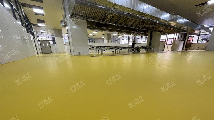 为什么你的中央厨房地面总是拖不干净？可能是材料没选对