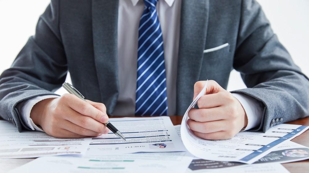 找工作被骚扰？BOSS 直聘重拳出击，涉黄招聘治理引上万舆情关注