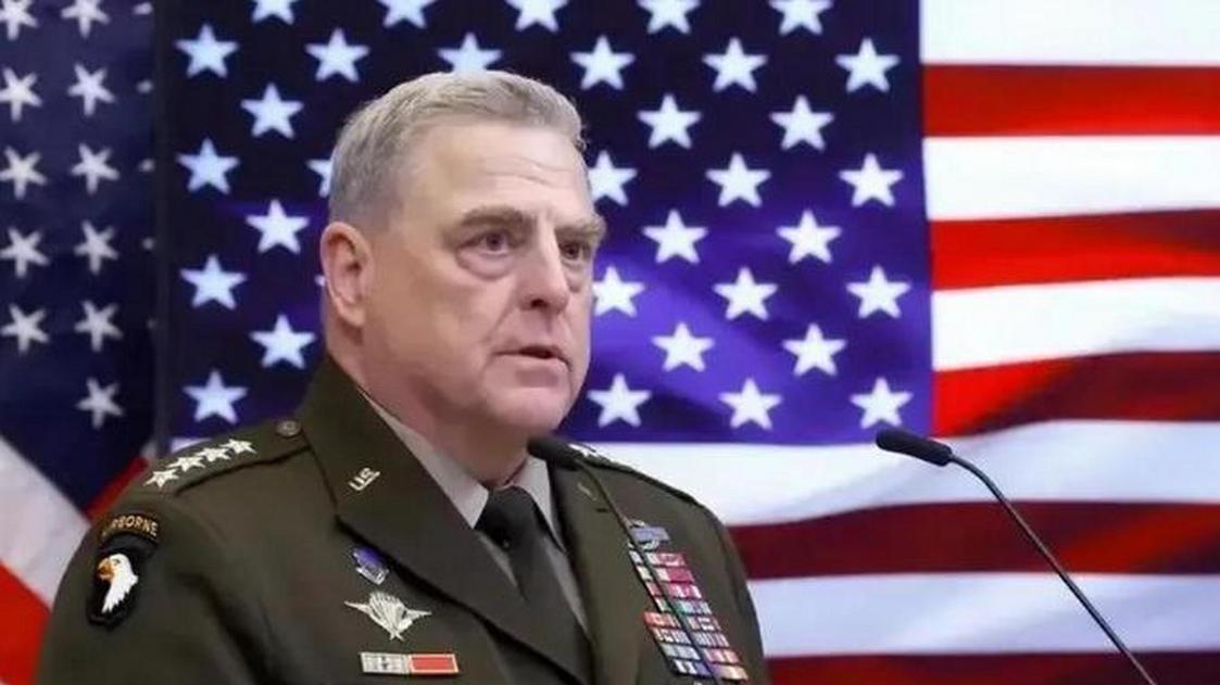 特朗普的白宫大扫除：鹰派下岗，中美关系要变天？