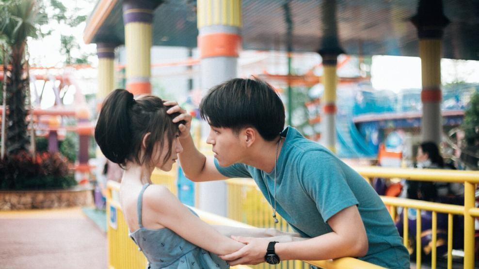 咋跟女生聊天不冷场？这3个小技巧，让她啥都跟你说！