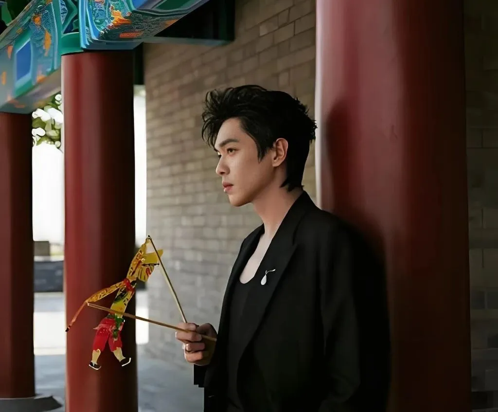 张若昀，曾经非主流，现在顶流！