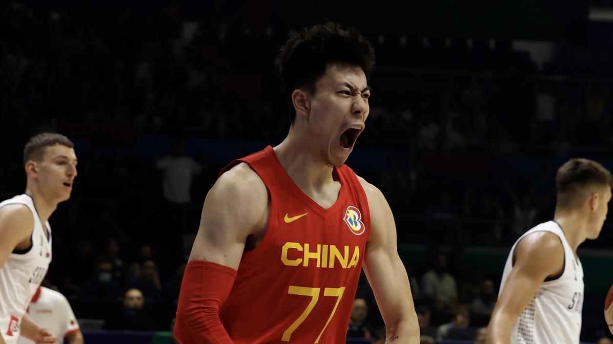 巩晓彬吐槽中国男篮？到底怎么回事？