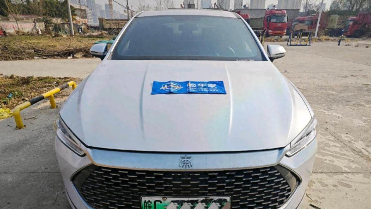 老百姓很无奈，5万买辆2021年的比亚迪秦plus，为了省钱牺牲安全