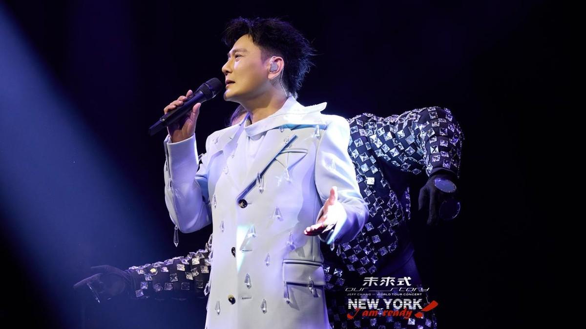 海外巡演一路开唱，拉斯维加斯、纽约所战皆捷，十周十城唱不停！