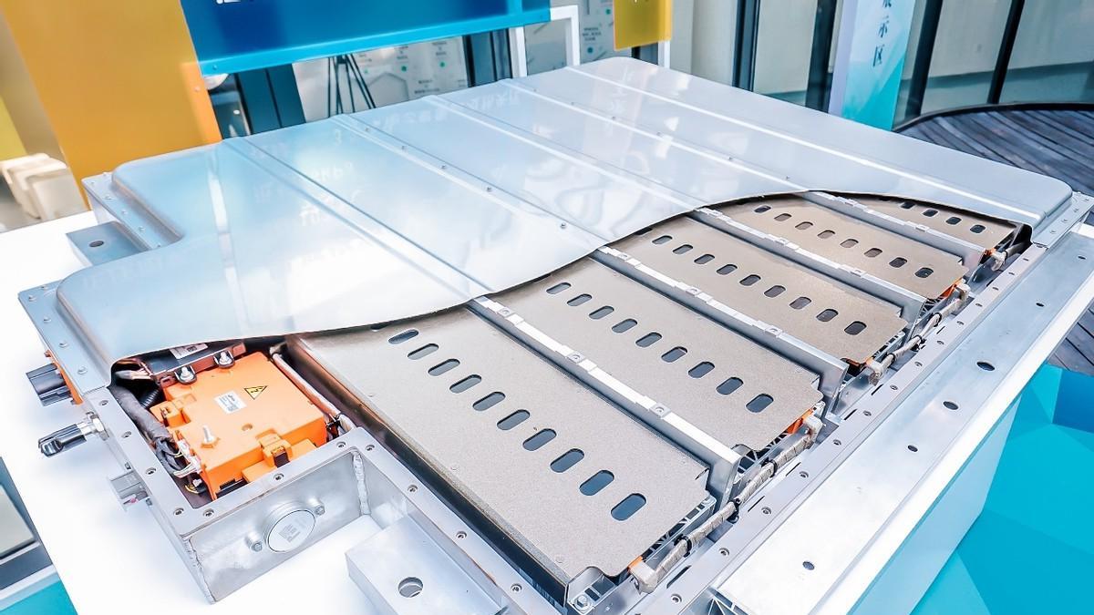 20度电池包还嫌小？不能把混动当电车开！