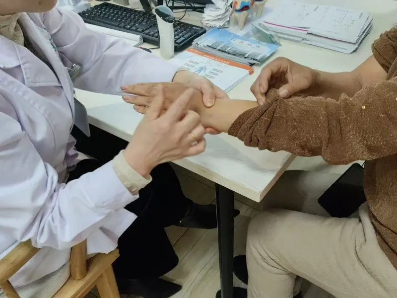 类风湿治疗新突破：清除关节炎症，阻断复发根源